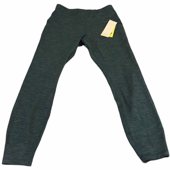 All In Motion High Rise Contour Legging - Picture 3 of 8